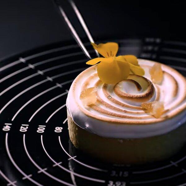 Mesa Eléctrica Giratoria para Tortas y Pasteles Spinner